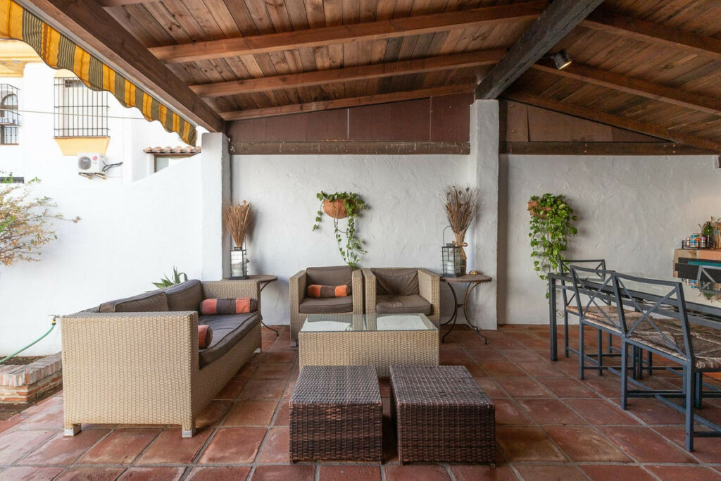 Townhouse Estepona Málaga - image 10