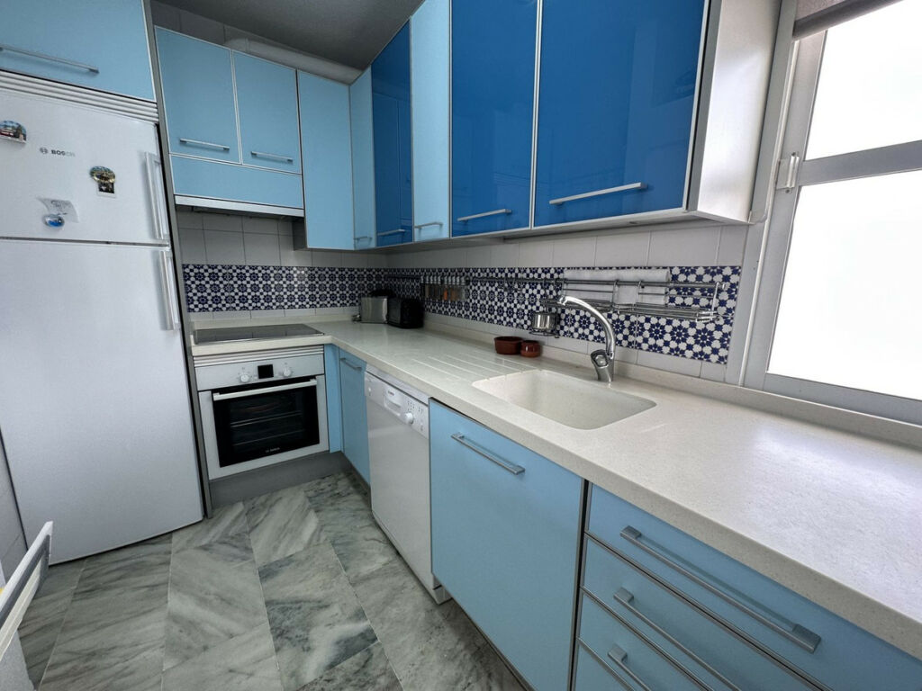 Penthouse Fuengirola Málaga - image 10