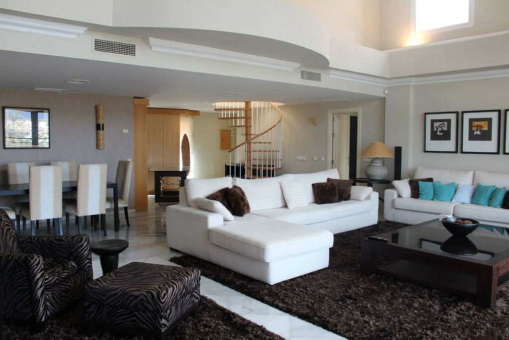 Penthouse Nueva Andalucía Málaga - image 11