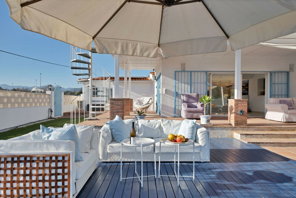Detached Villa San Pedro de Alcántara Málaga - image 13