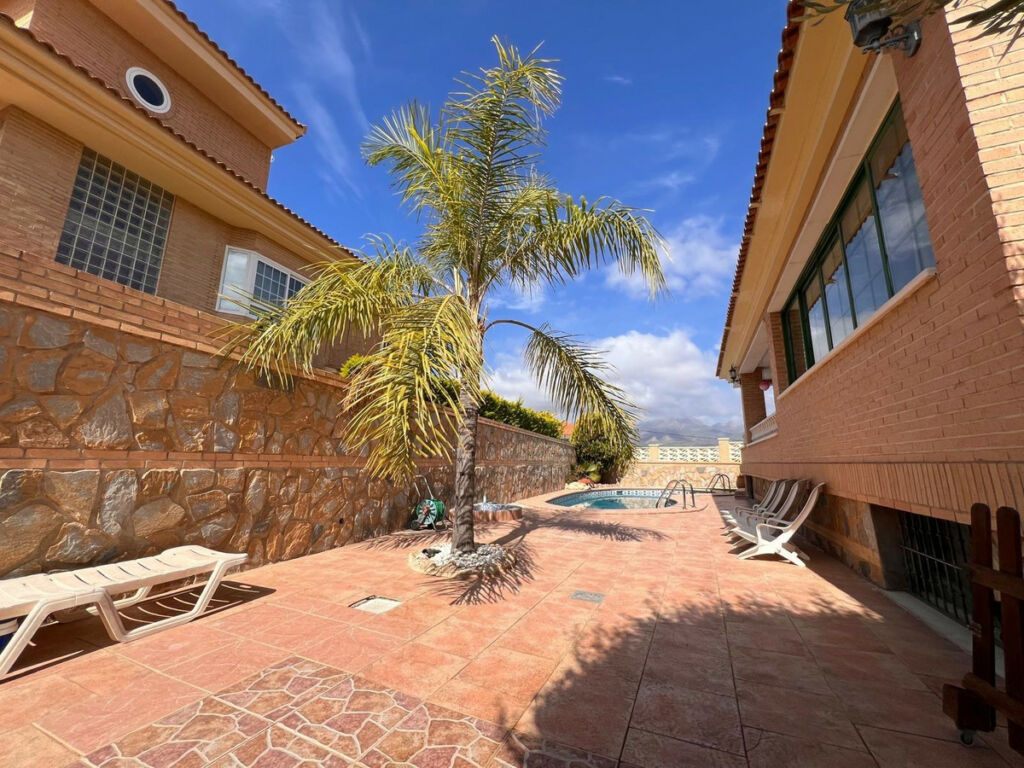 Bungalow Benidorm Alicante - image 11