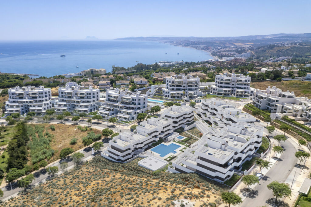 Ground Floor Apartment Estepona Málaga - image 11