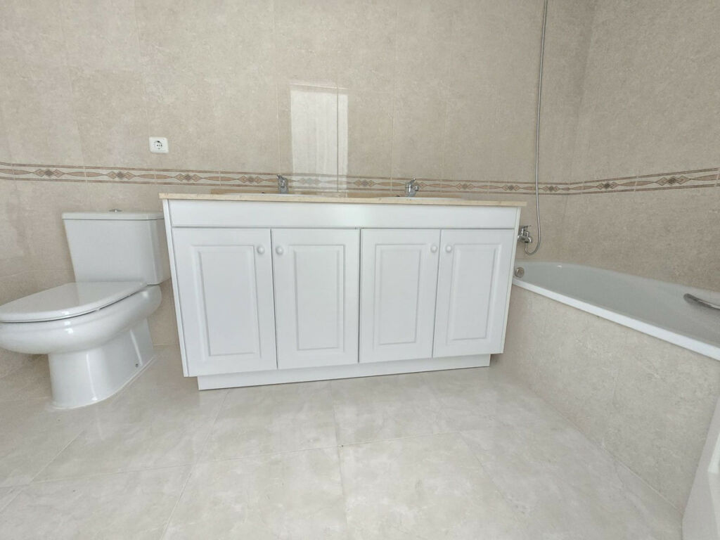 Ground Floor Apartment Lomas De Campoamor Alicante - image 10