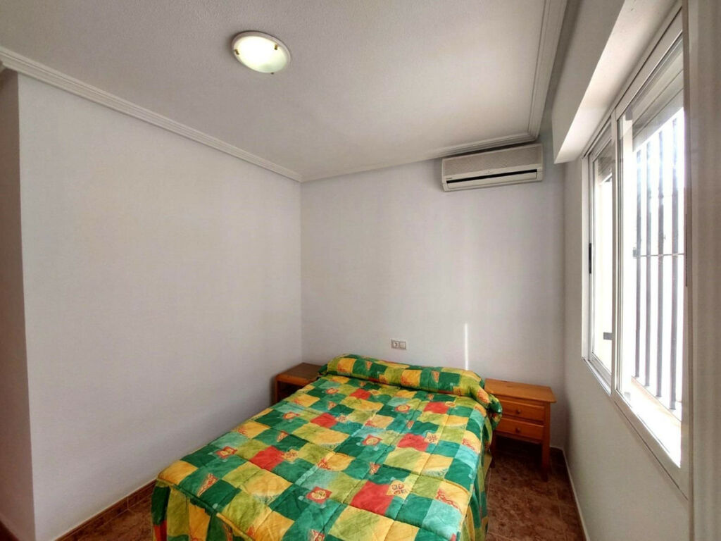 Townhouse Los Altos Alicante - image 12