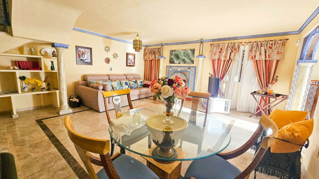 Semi-Detached House Casares Playa Málaga - image 11