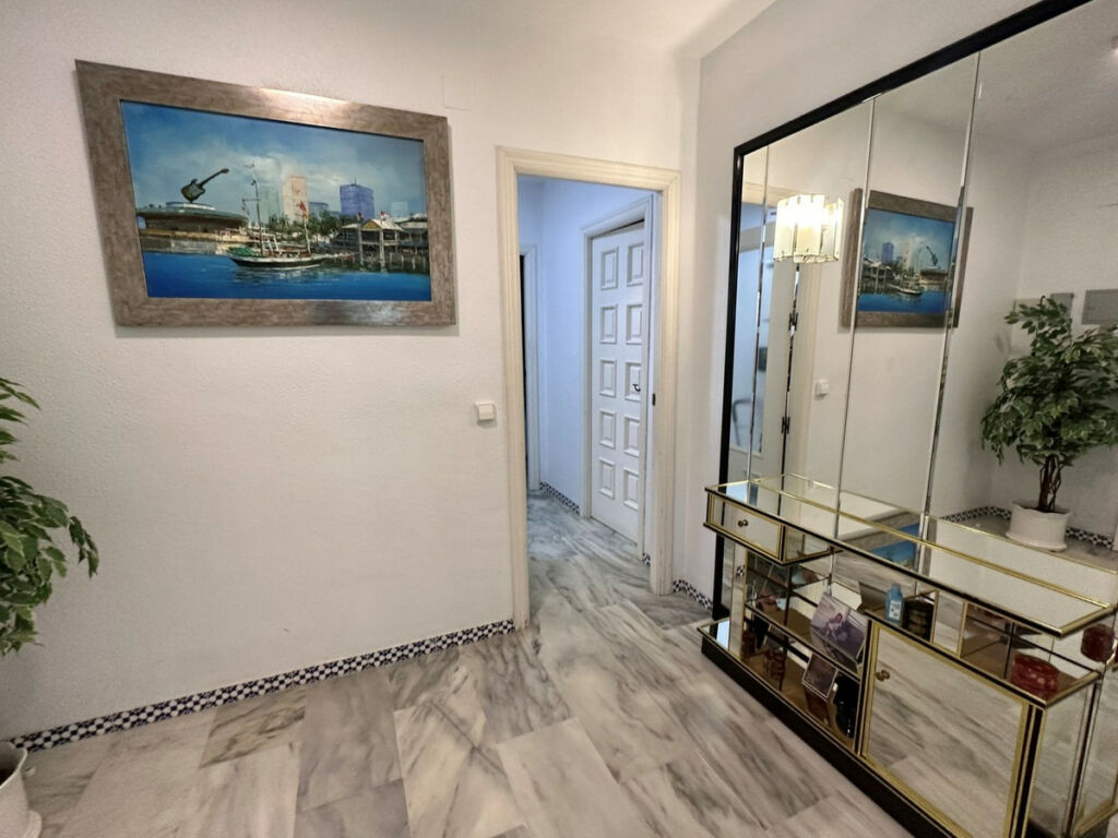 Penthouse Fuengirola Málaga - image 11