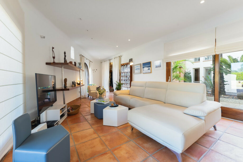 Detached Villa Javea Alicante - image 11