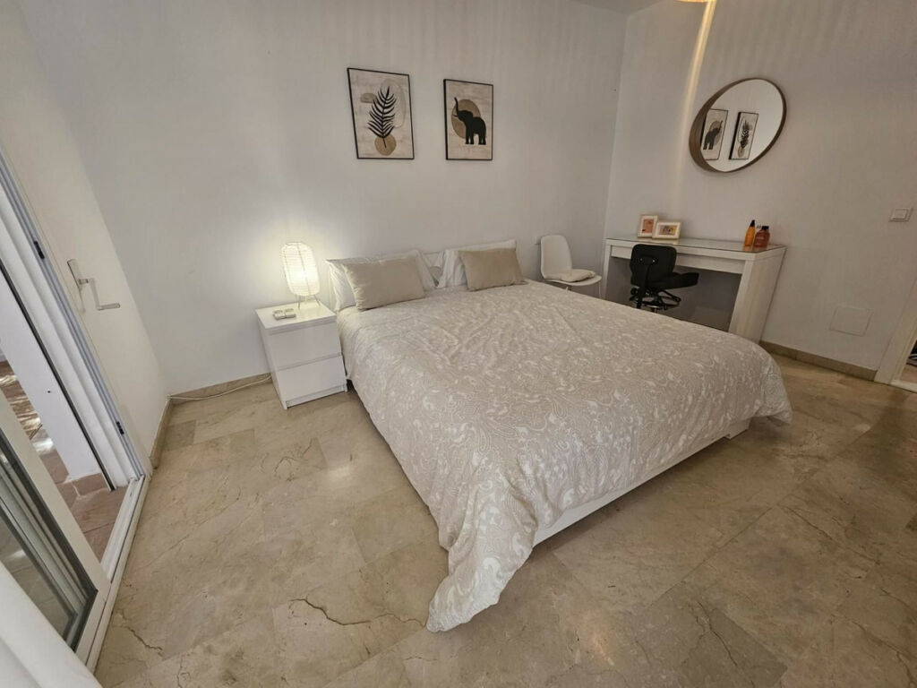 Detached Villa Benalmadena Málaga - image 12