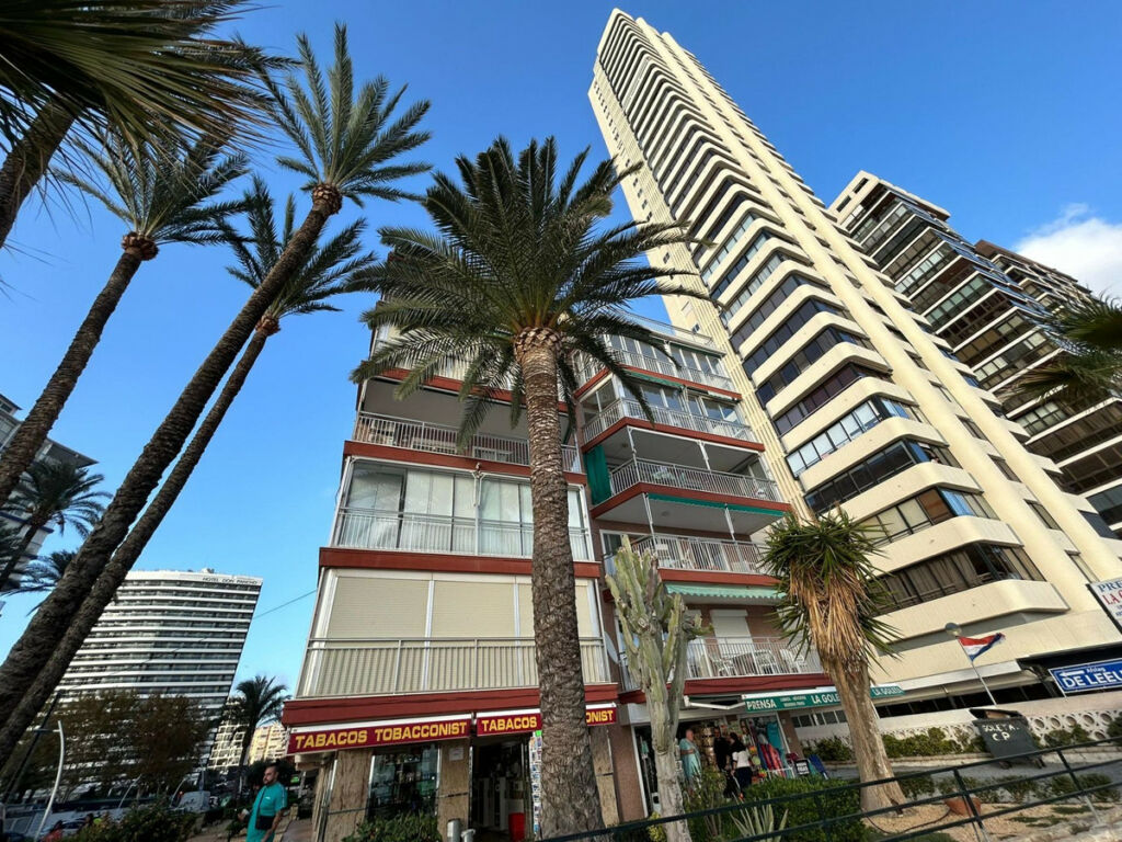 Middle Floor Apartment Benidorm Alicante - image 13
