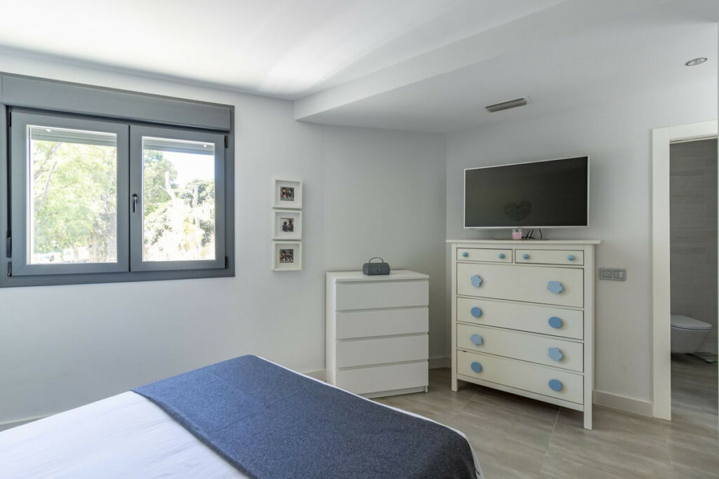 Semi-Detached House San Pedro de Alcántara Málaga - image 6