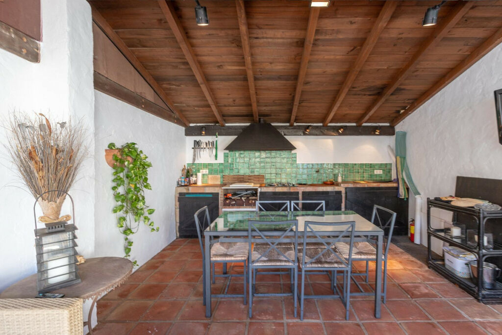 Townhouse Estepona Málaga - image 12