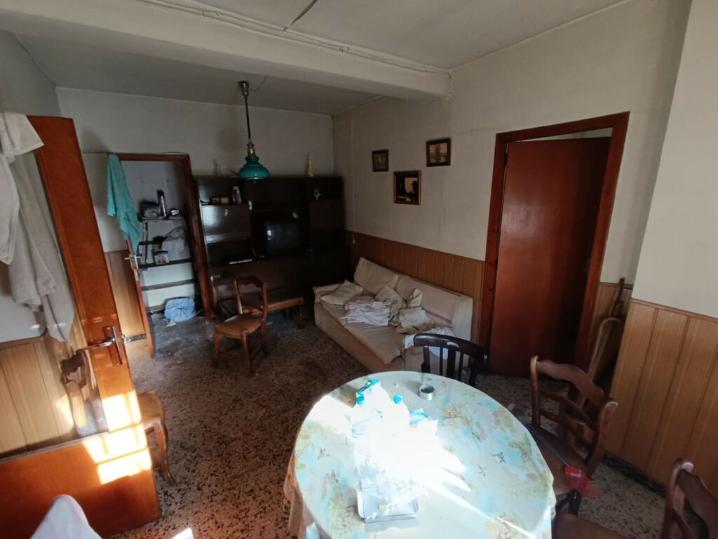 Townhouse Pinoso Alicante - image 12