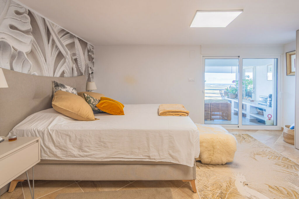 Detached Villa Pego Alicante - image 12