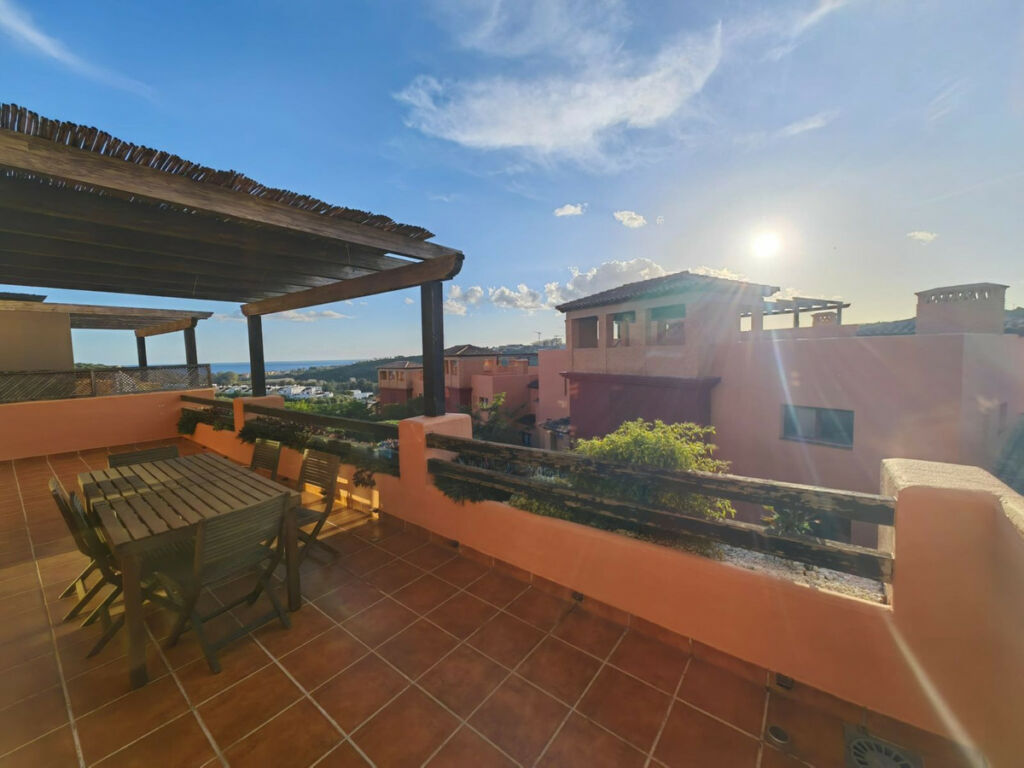 Middle Floor Apartment Casares Málaga - image 12