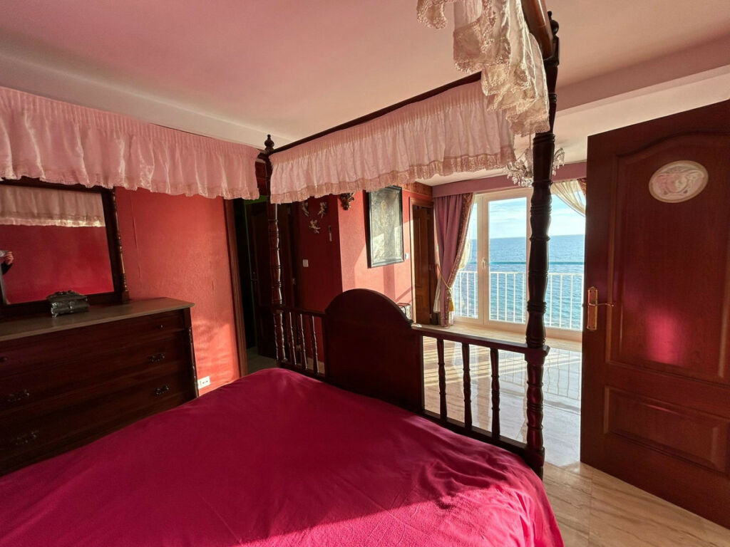 Middle Floor Apartment Benidorm Alicante - image 12