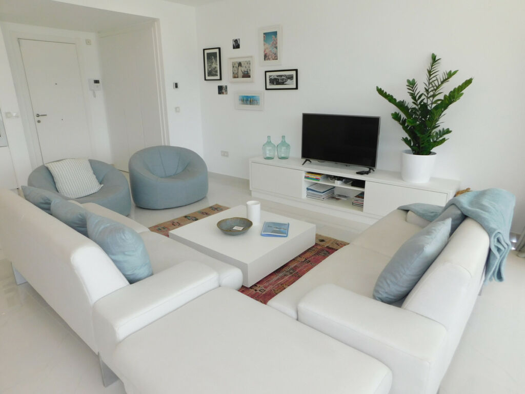 Ground Floor Apartment Benahavís Málaga - image 12