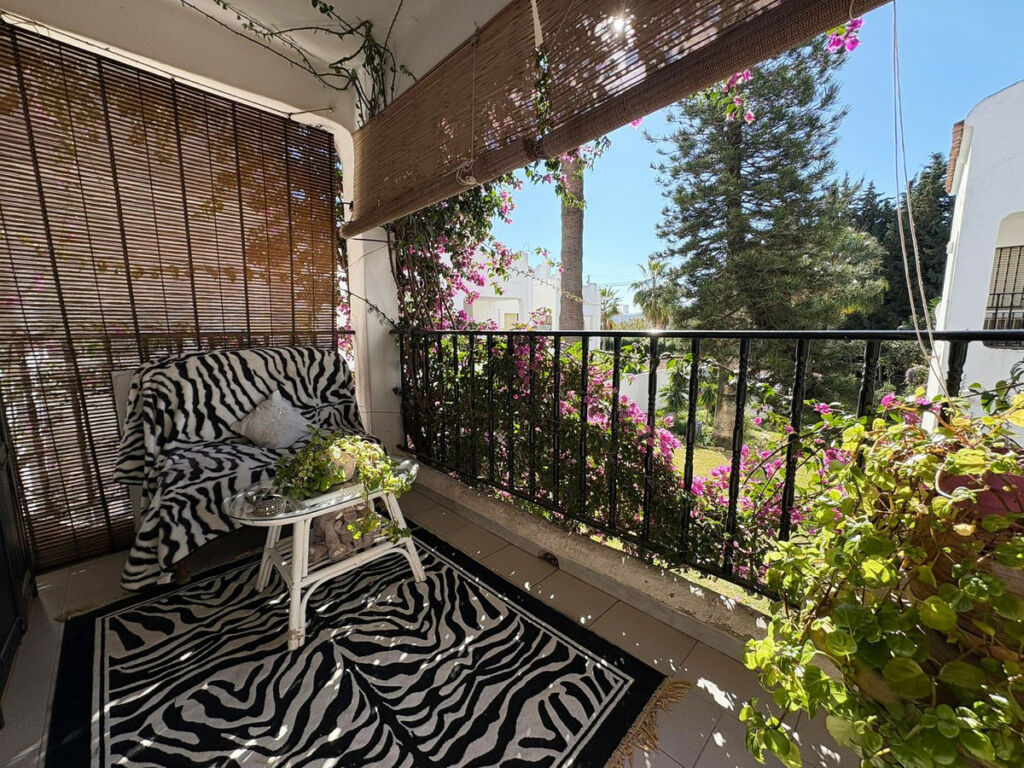 Semi-Detached House Bel Air Málaga - image 13