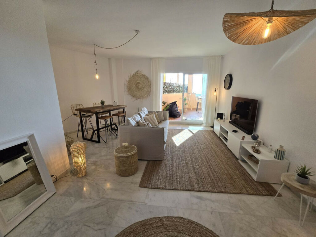 Middle Floor Apartment Reserva de Marbella Málaga - image 13