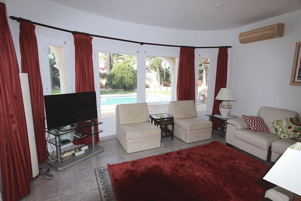 Detached Villa Calpe Alicante - image 13
