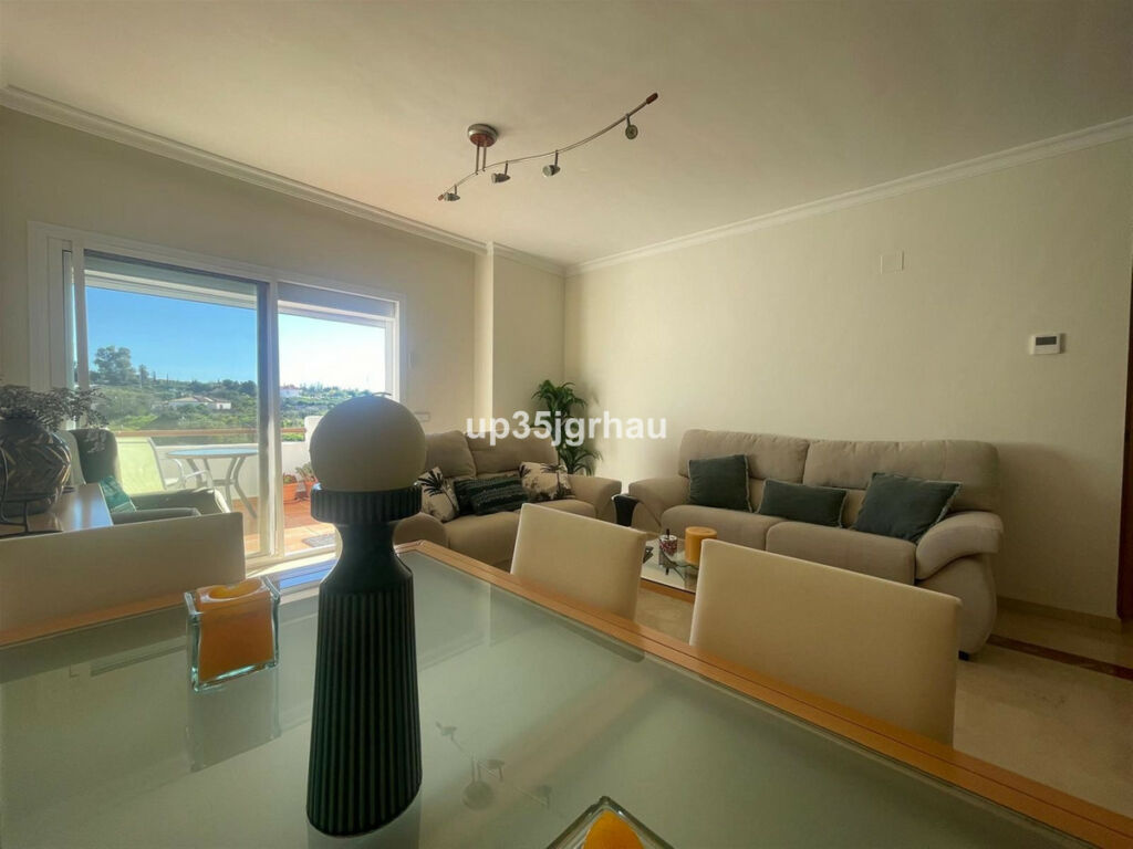 Penthouse Selwo Málaga - image 13