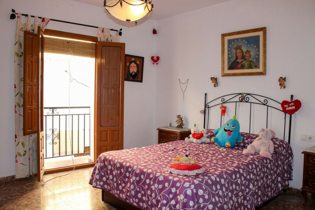 Top Floor Apartment Frigiliana Málaga - image 13
