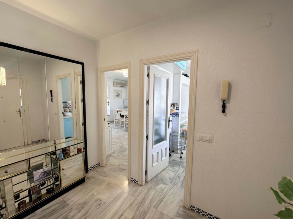 Penthouse Fuengirola Málaga - image 13