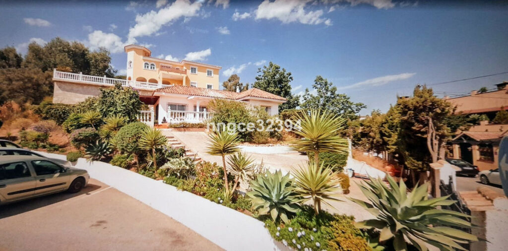 Detached Villa Torrenueva Málaga