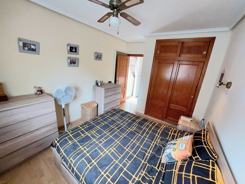 Detached Villa San Miguel de Salinas Alicante - image 13