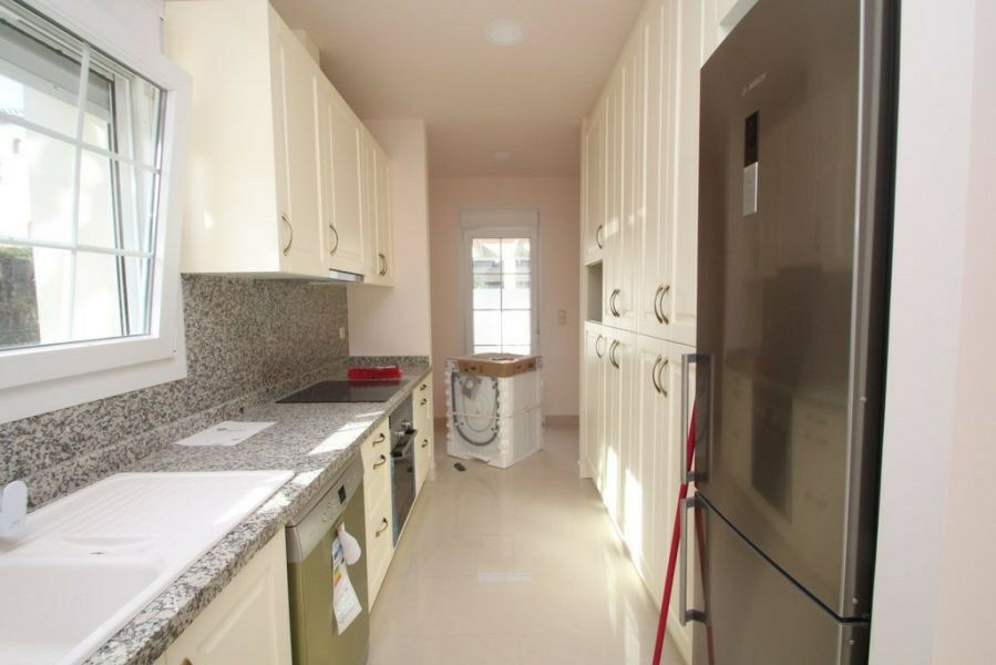 Detached Villa Cabo Roig Alicante - image 13