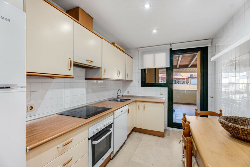 Penthouse San Pedro de Alcántara Málaga - image 13