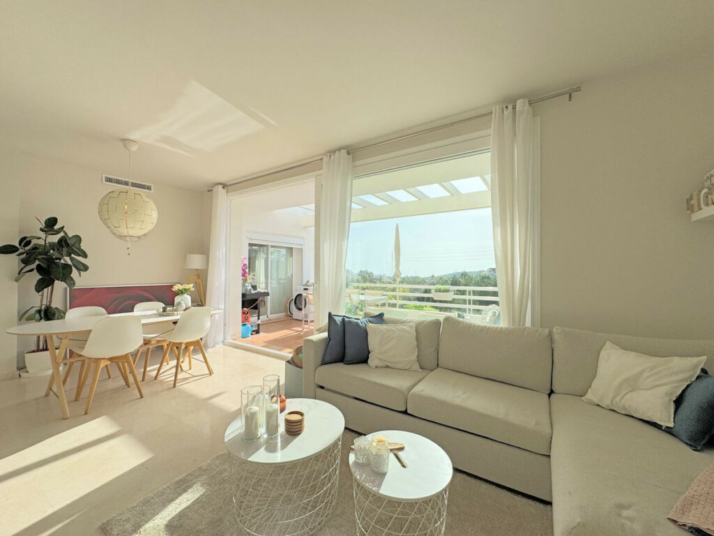 Middle Floor Apartment Casares Playa Málaga - image 13