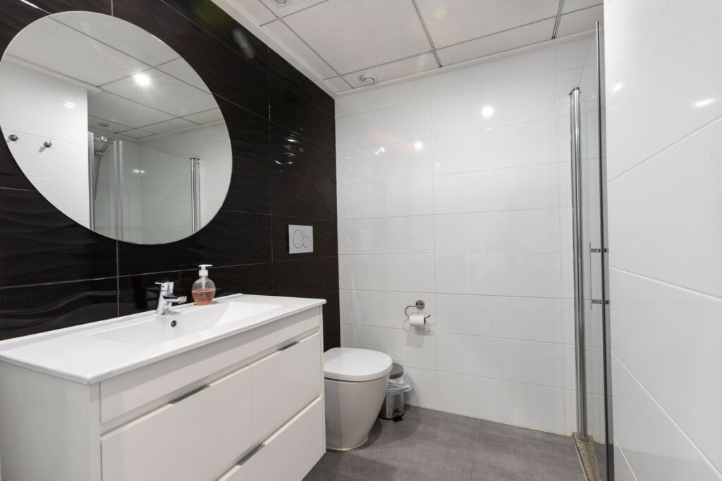 Ground Floor Apartment Aguas Nuevas Alicante - image 13