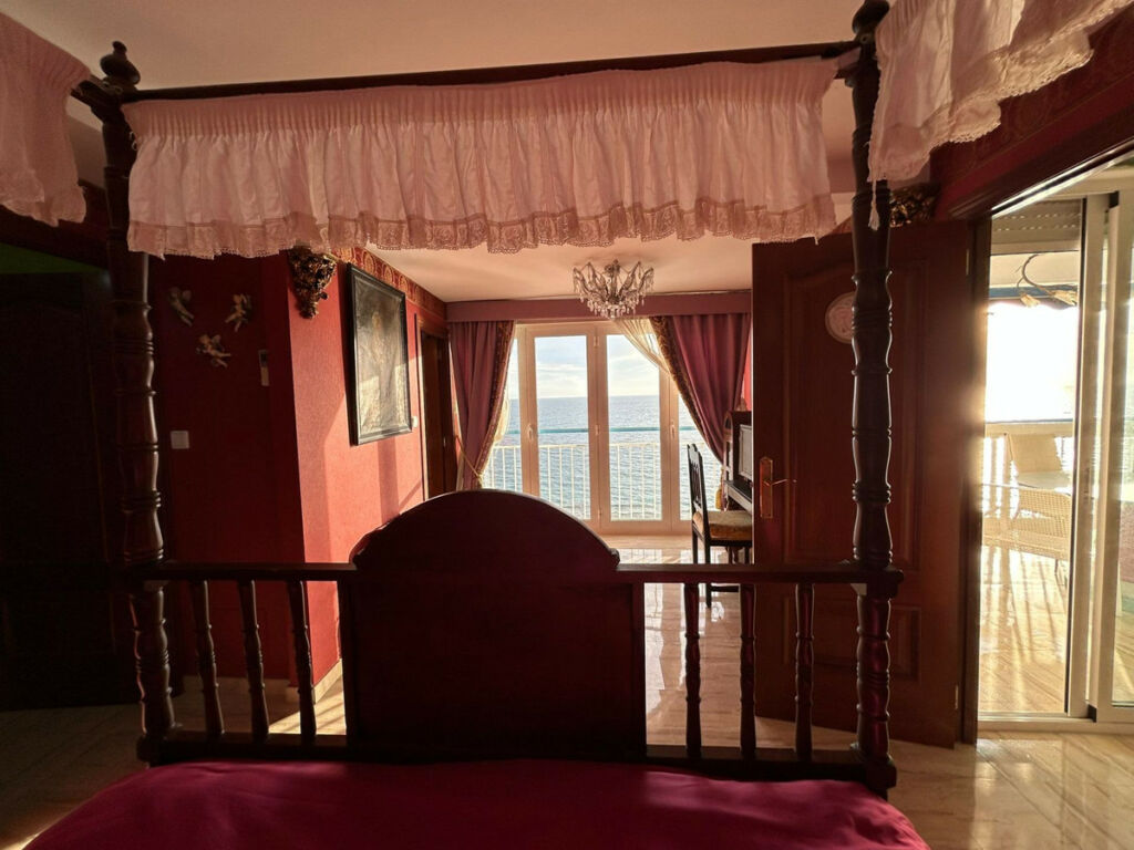 Middle Floor Apartment Benidorm Alicante - image 13