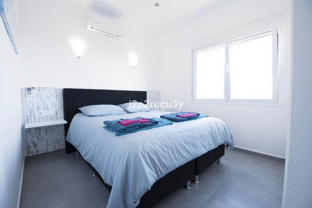 Detached Villa Calpe Alicante - image 13