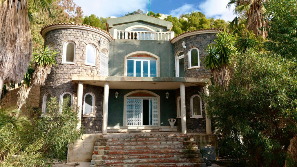 Detached Villa Altea Alicante - image 13
