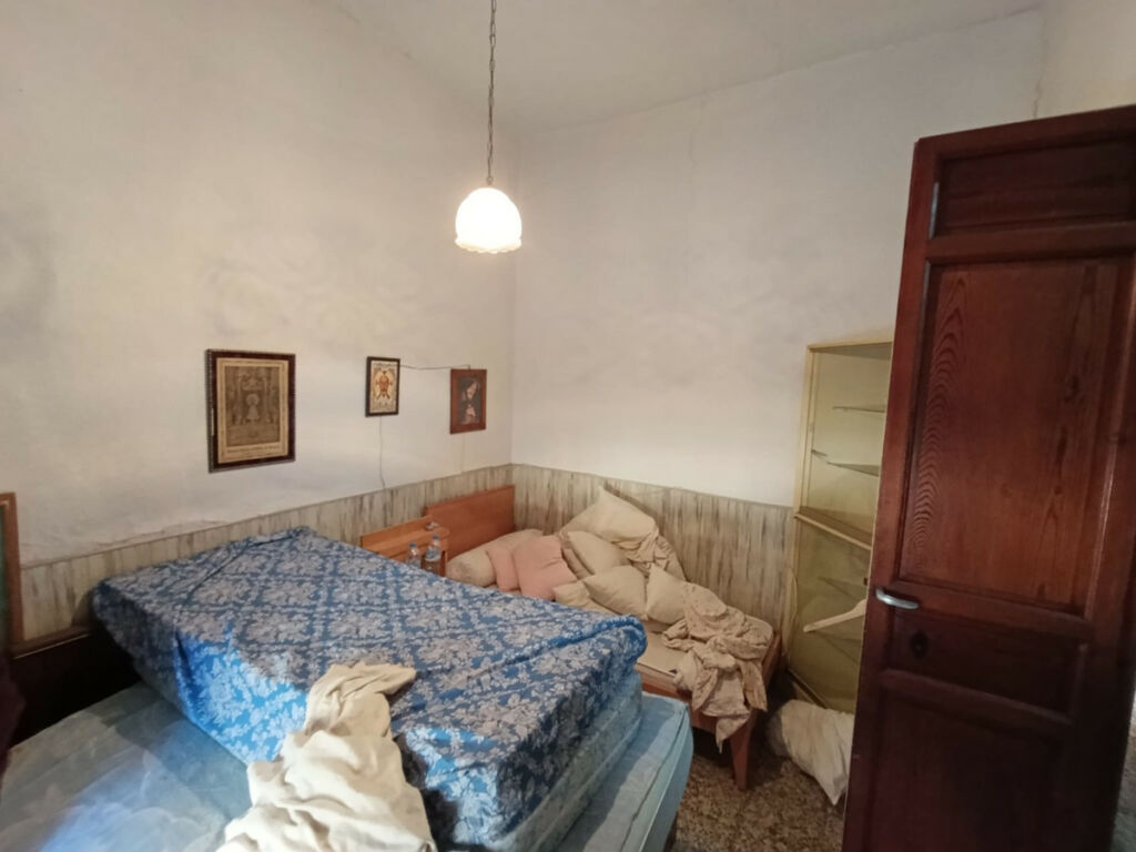 Townhouse Pinoso Alicante - image 13