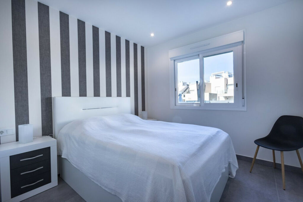 Ground Floor Apartment Aguas Nuevas Alicante - image 14