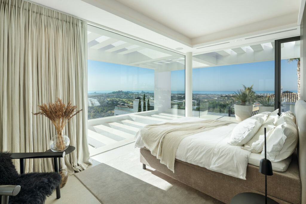 Detached Villa La Quinta Málaga - image 14
