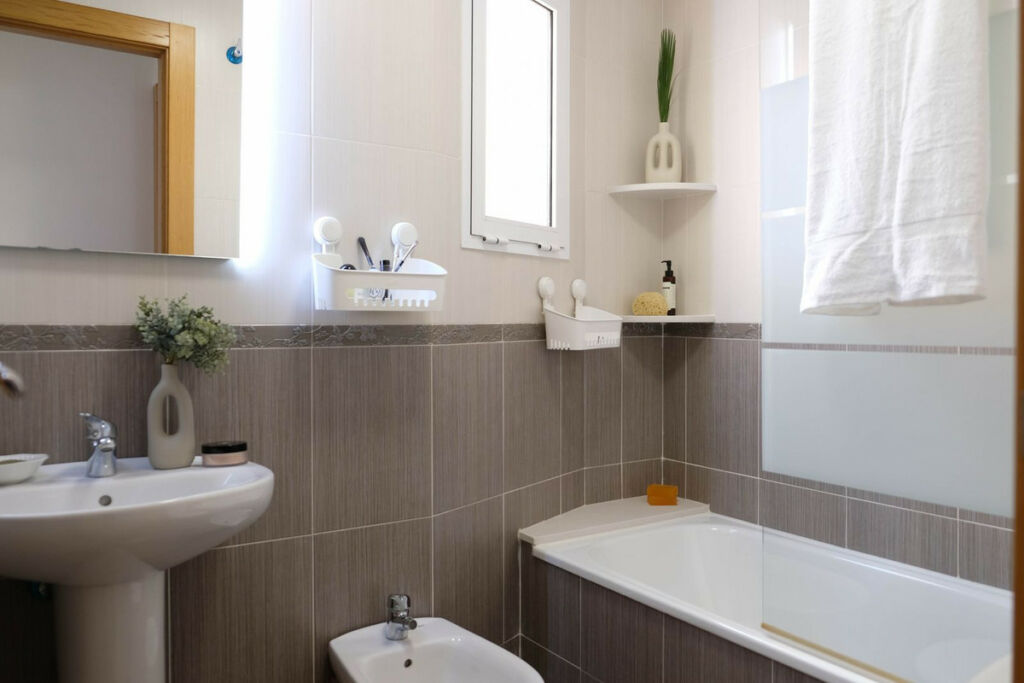 Top Floor Apartment Los Locos Alicante - image 14