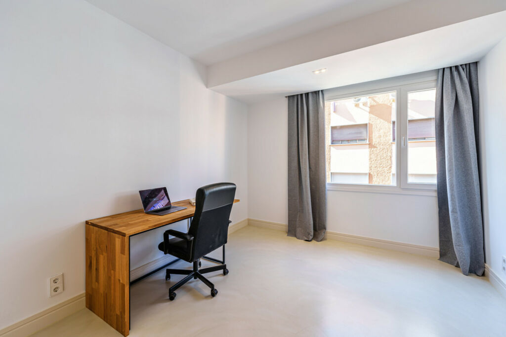 Middle Floor Apartment Málaga Málaga - image 14