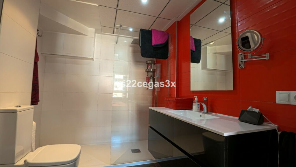 Penthouse Elda Alicante - image 14