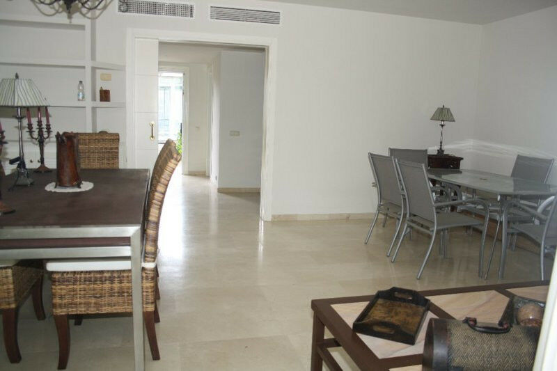 Townhouse Estepona Málaga - image 14