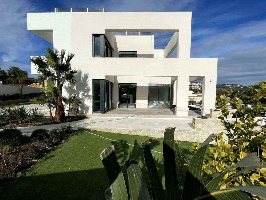 Detached Villa Benissa Alicante - image 16