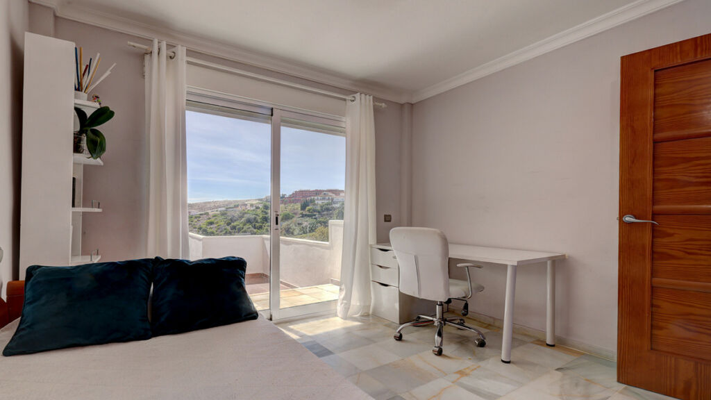 Townhouse Manilva Málaga - image 15