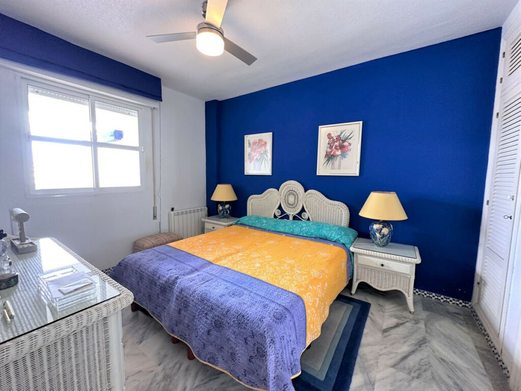 Penthouse Fuengirola Málaga - image 14