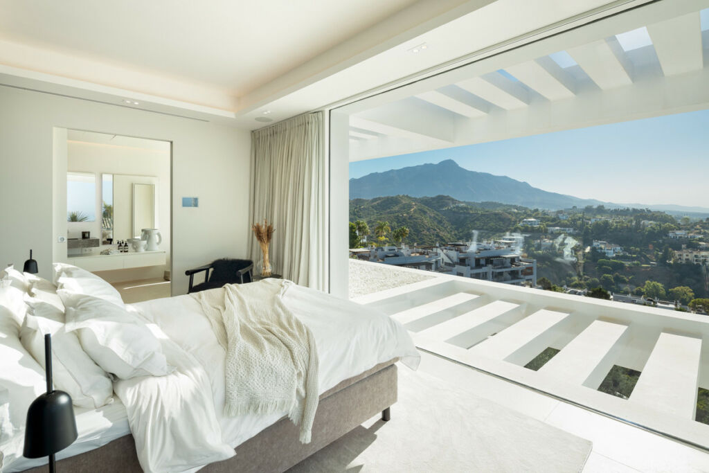 Detached Villa La Quinta Málaga - image 15