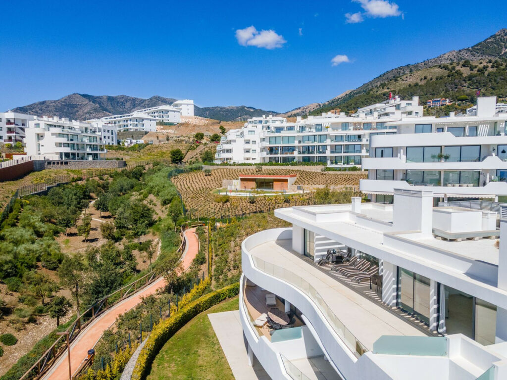 Penthouse Fuengirola Málaga - image 15