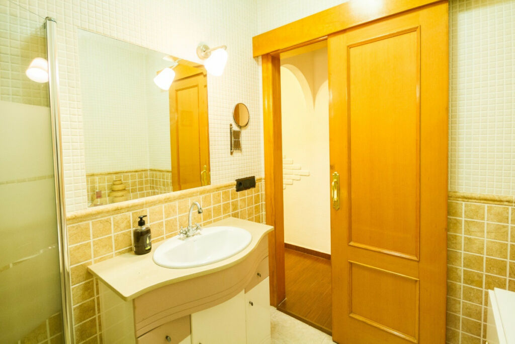 Top Floor Apartment Los Montesinos Alicante - image 15