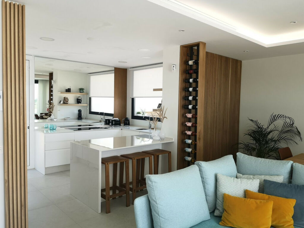 Detached Villa Estepona Málaga - image 15