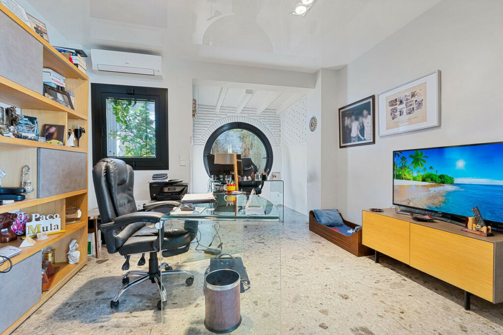 Detached Villa Benalmadena Málaga - image 14